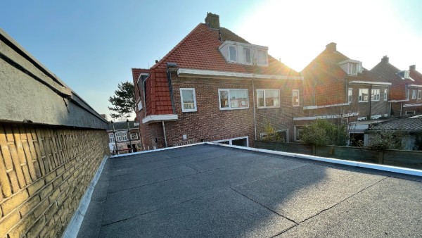 dakdekker haarlem plat dak renovatie zon